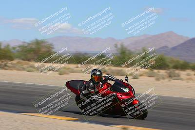 media/Oct-01-2023-SoCal Trackdays (Sun) [[4c570cc352]]/Turn 7 Inside (11am)/